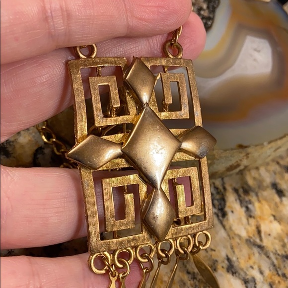 Plz do not share.. Vintage Lisner necklace appx 28” GUC - Picture 16 of 17